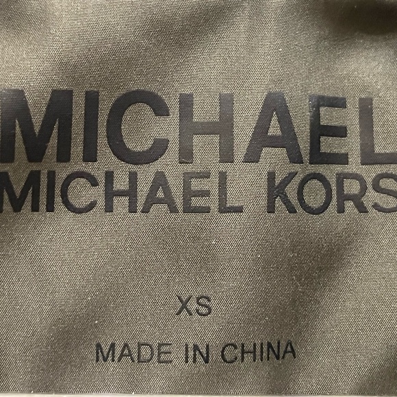 Michael Kors raincoat / jacket EUC - Picture 2 of 9